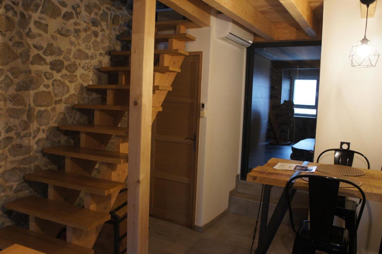 L'Espaco Saint-Jeure-d'Ay Extérieur photo